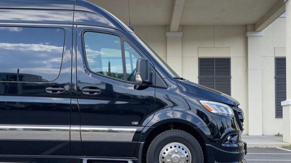 escondido 12 passenger sprinter van
